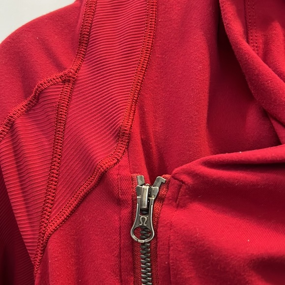 Lululemon Define Jacket Moto Cross Zip Ruby Size 4 - Picture 2 of 4